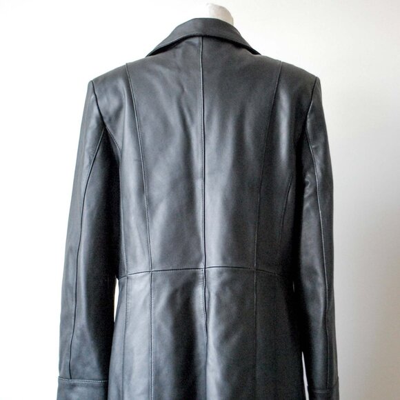 90's/00's Danier Leather Jacket - Picture 3 of 4